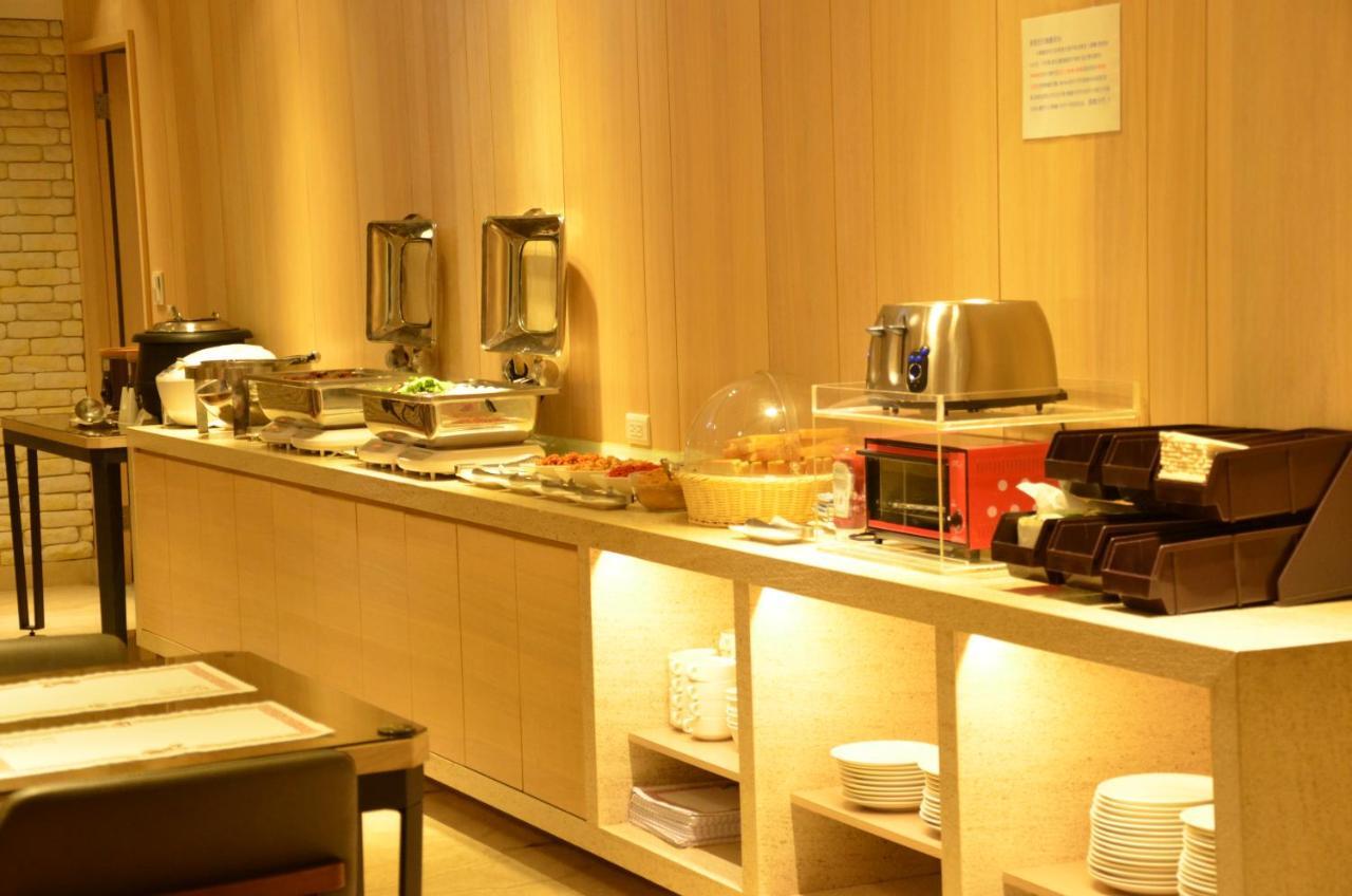 Noble Hotel Taipei Exterior photo